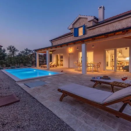 בית נופש Awesome In Pašman