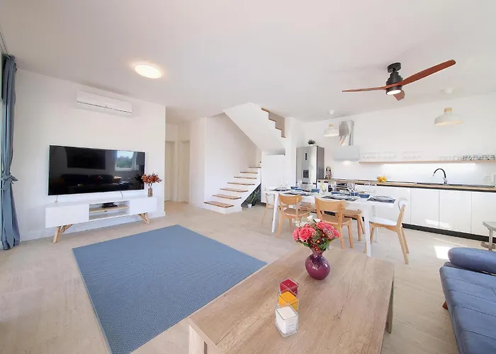 Nyaraló Awesome In Pašman