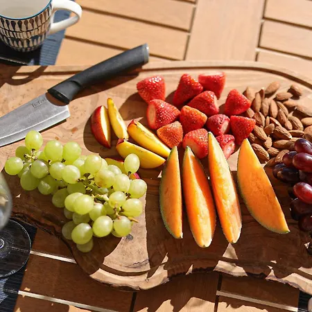 Awesome In Vikendica *